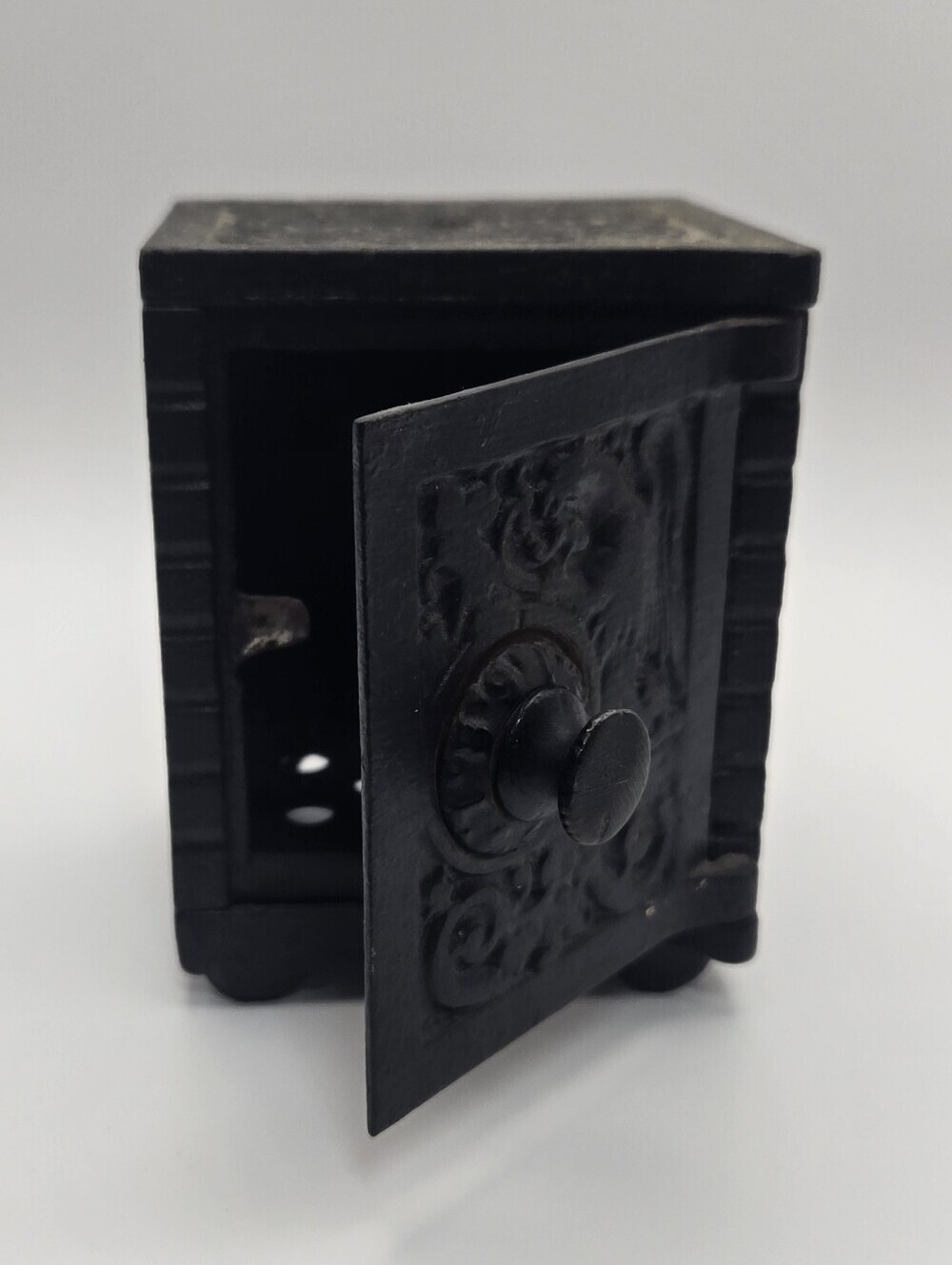 Antique Kenton Brand Mini Savings Bank Safe Bank Unlocked Cast Iron